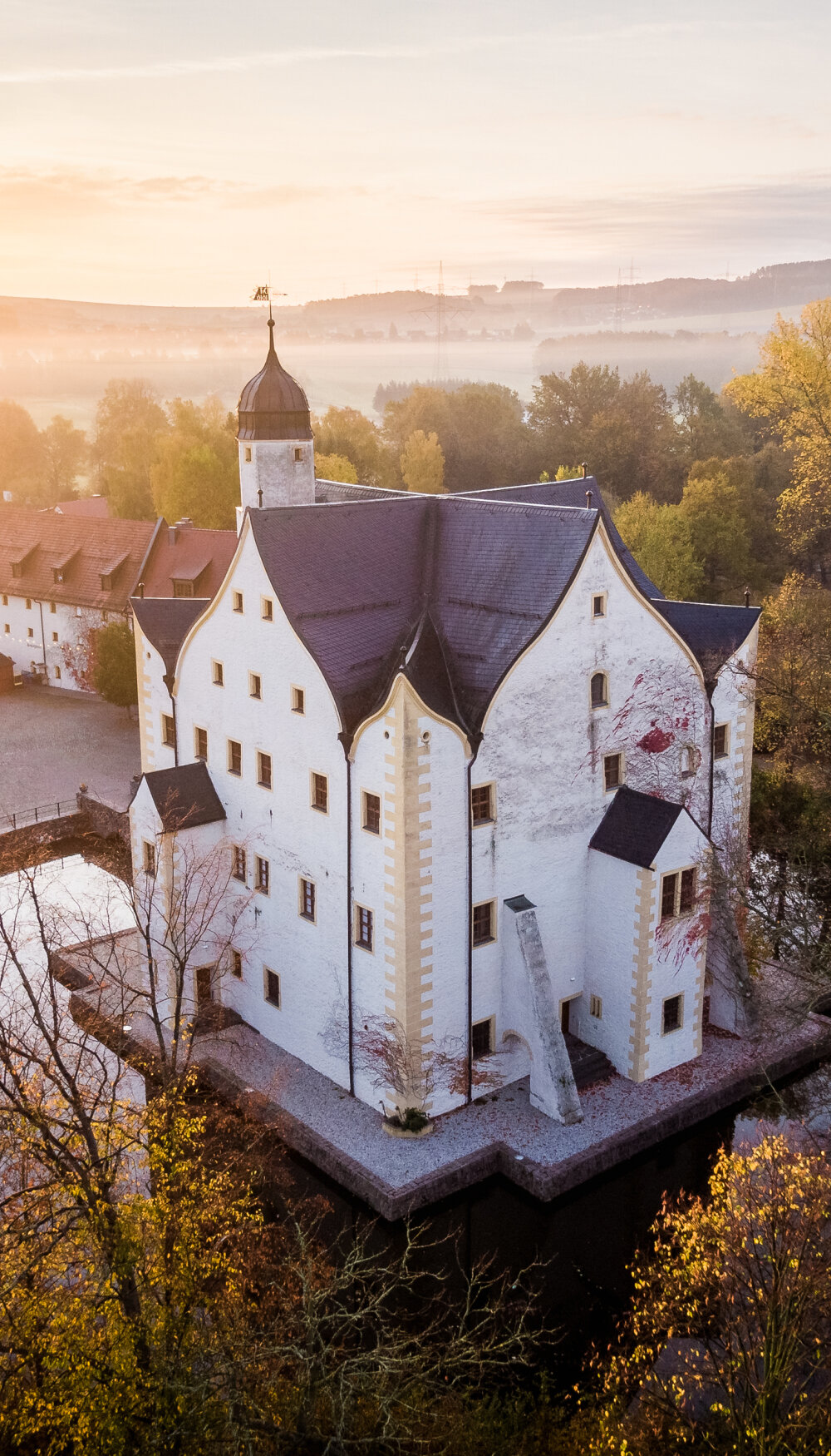 Wasserschloß Klaffenbach von oben 