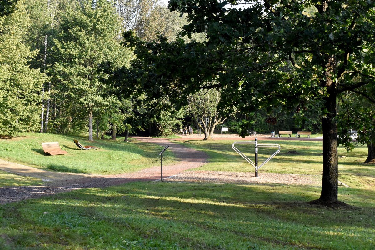 Der Park Morgenleite verbindet Markersdorf und Helbersdorf miteinander.